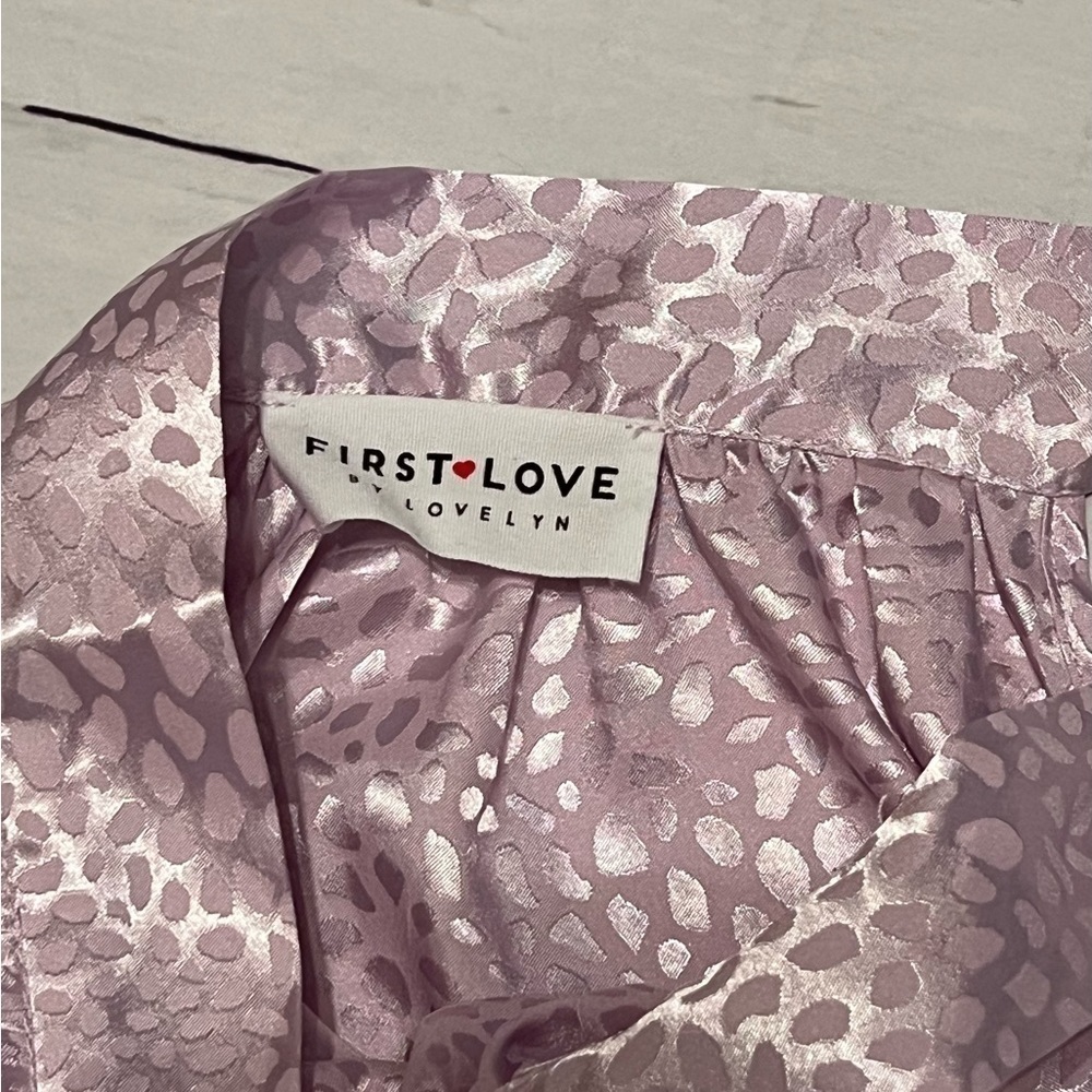 First ❤️Love by Lovelyn lavender leopard mock neck tie design sleeveless  small - Picture 12 of 13